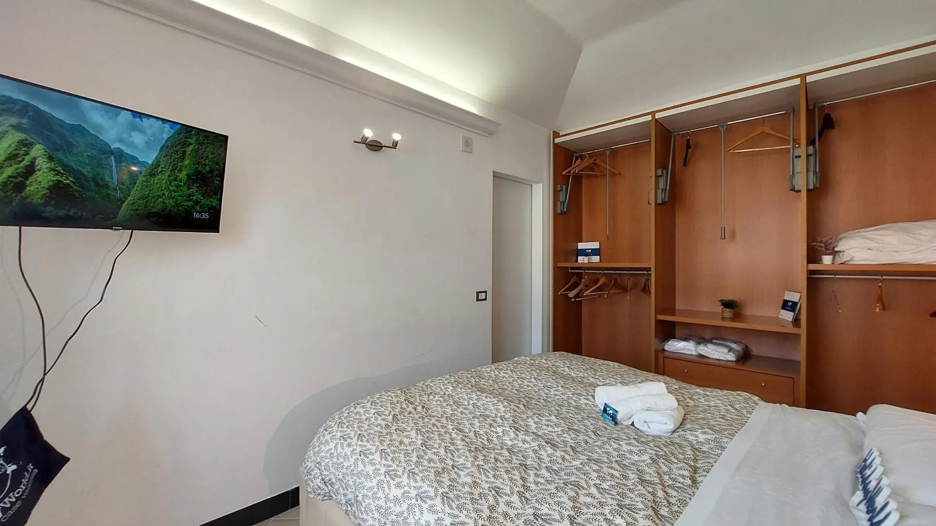 Il Carugio By Holiday World Rapallo 0*,